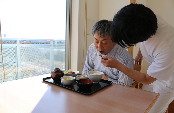 摂食嚥下リハビリテーション