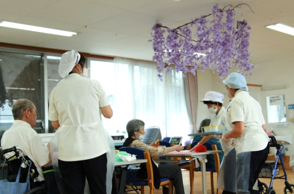 手づくりおやつレクリエーションで和やかな雰囲気の博愛デイケア「デイ喫茶」（徳島市）